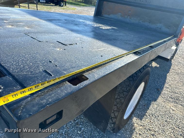 image for item EH6671 1990 GMC TopKick flatbed truck