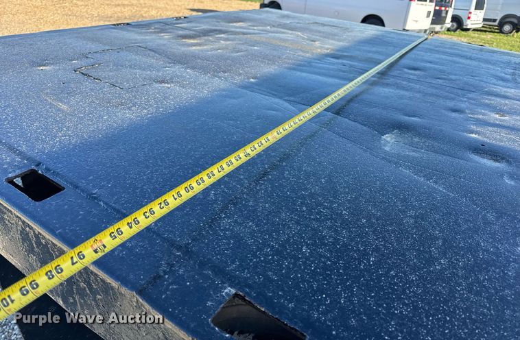 image for item EH6671 1990 GMC TopKick flatbed truck