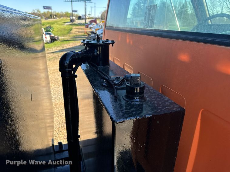 image for item EH6671 1990 GMC TopKick flatbed truck