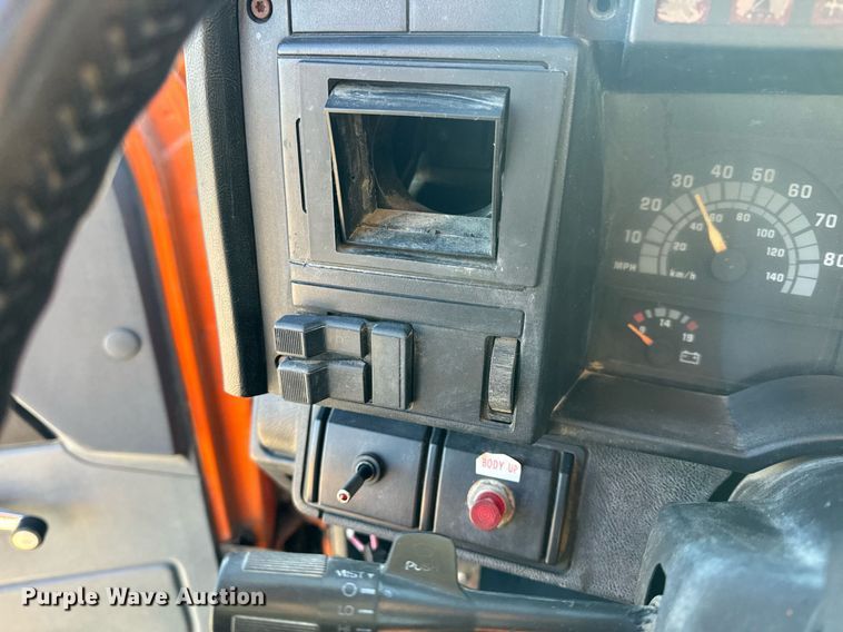 image for item EH6671 1990 GMC TopKick flatbed truck