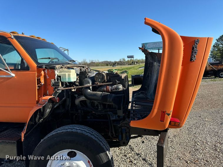 image for item EH6671 1990 GMC TopKick flatbed truck