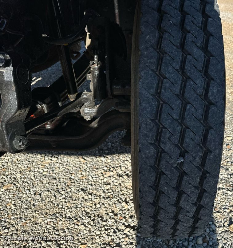 image for item EH6671 1990 GMC TopKick flatbed truck