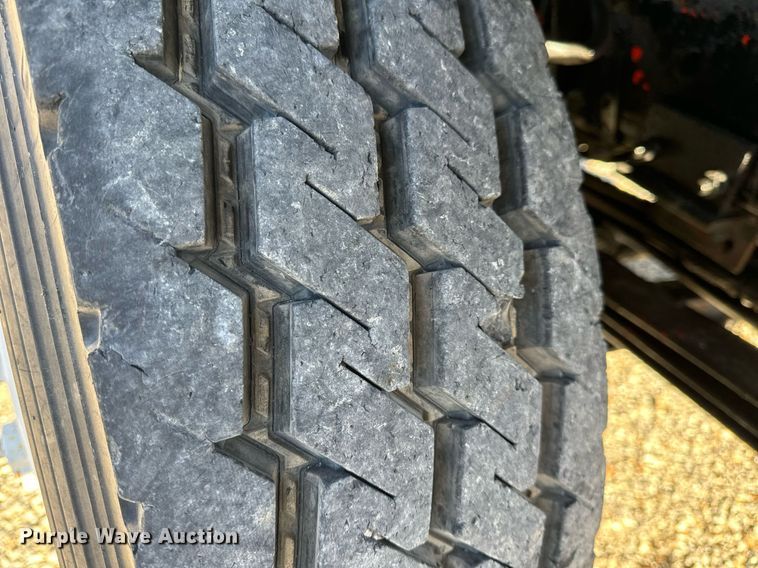 image for item EH6671 1990 GMC TopKick flatbed truck