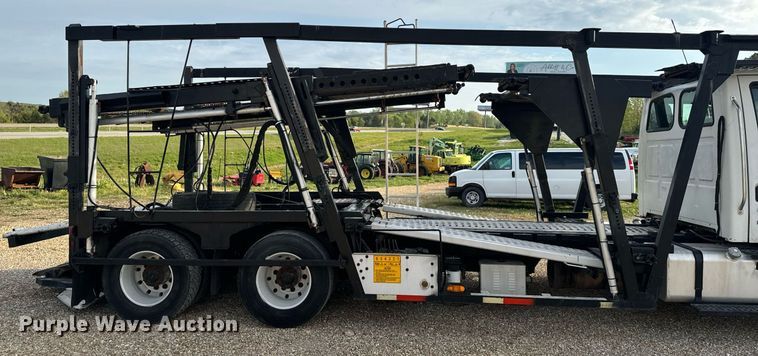 image for item EH6707 2007 Sterling LT9500 car carrier truck