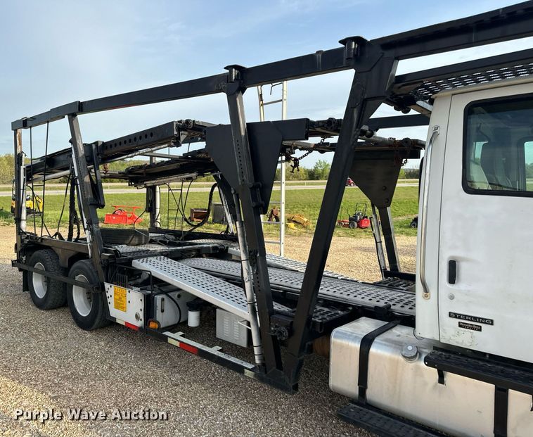image for item EH6707 2007 Sterling LT9500 car carrier truck