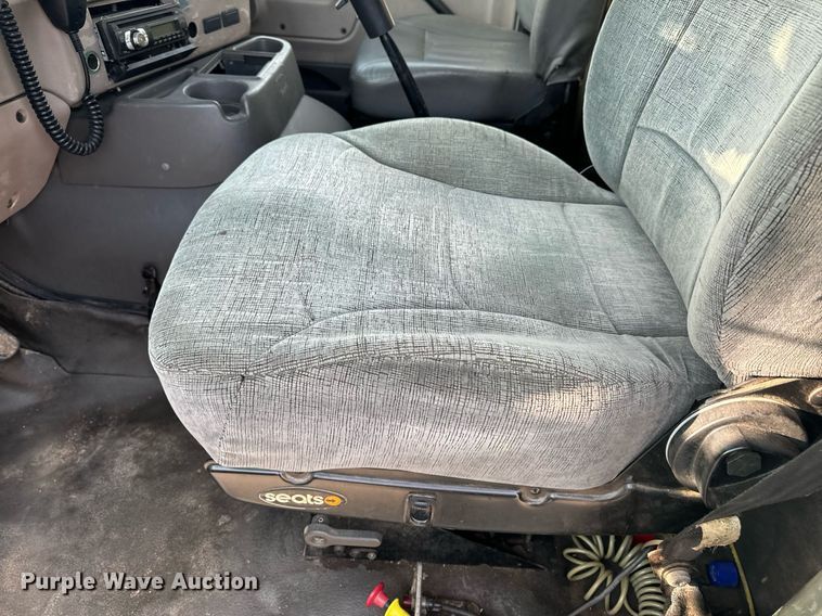 image for item EH6707 2007 Sterling LT9500 car carrier truck