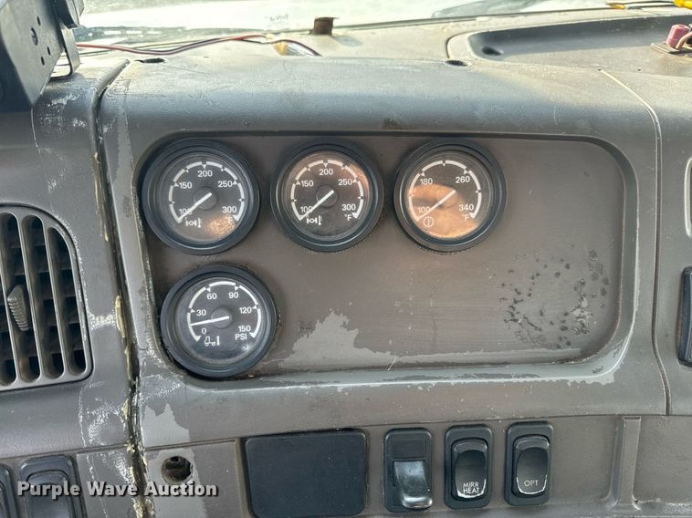 image for item EH6707 2007 Sterling LT9500 car carrier truck