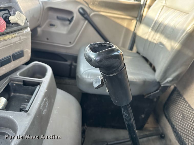 image for item EH6707 2007 Sterling LT9500 car carrier truck