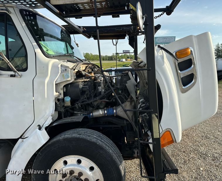 image for item EH6707 2007 Sterling LT9500 car carrier truck