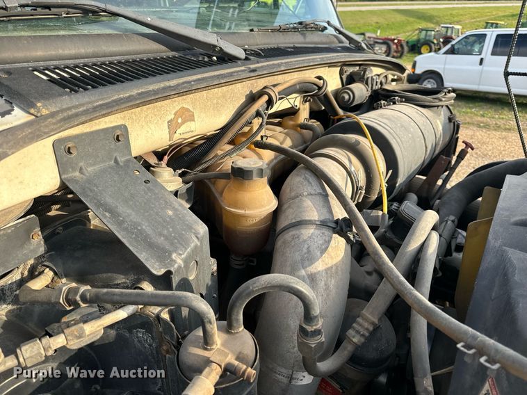 image for item EH6707 2007 Sterling LT9500 car carrier truck