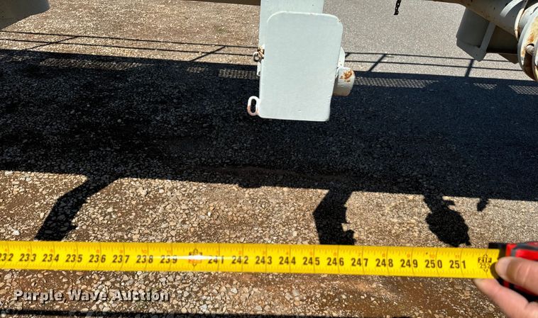 image for item EJ0544 2006 Worley tank trailer