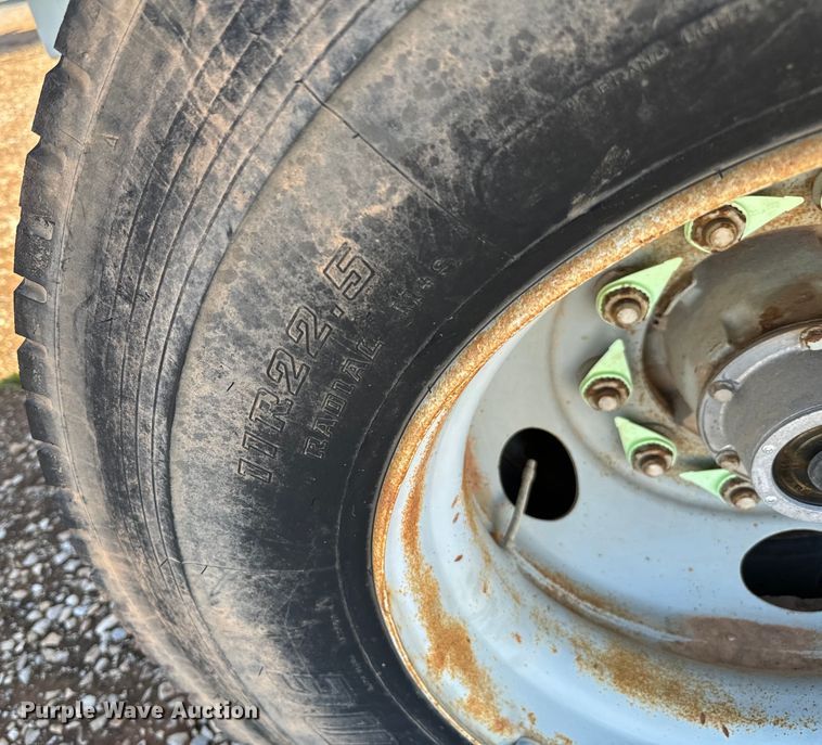 image for item EJ0544 2006 Worley tank trailer