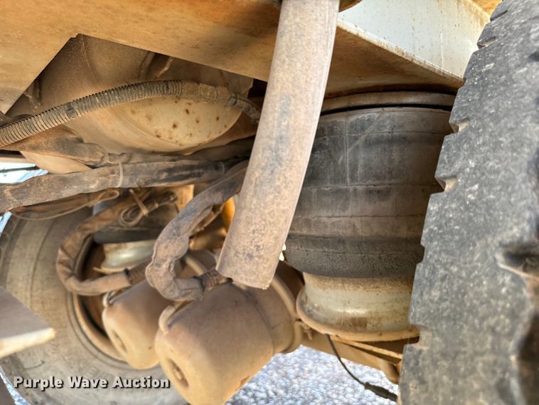 image for item EJ0544 2006 Worley tank trailer