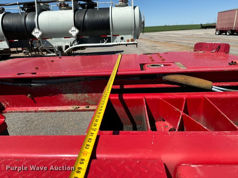 image for item EJ0547 2011 Mertz oilfield trailer