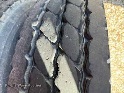 image for item EJ0547 2011 Mertz oilfield trailer