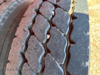 image for item EJ0547 2011 Mertz oilfield trailer