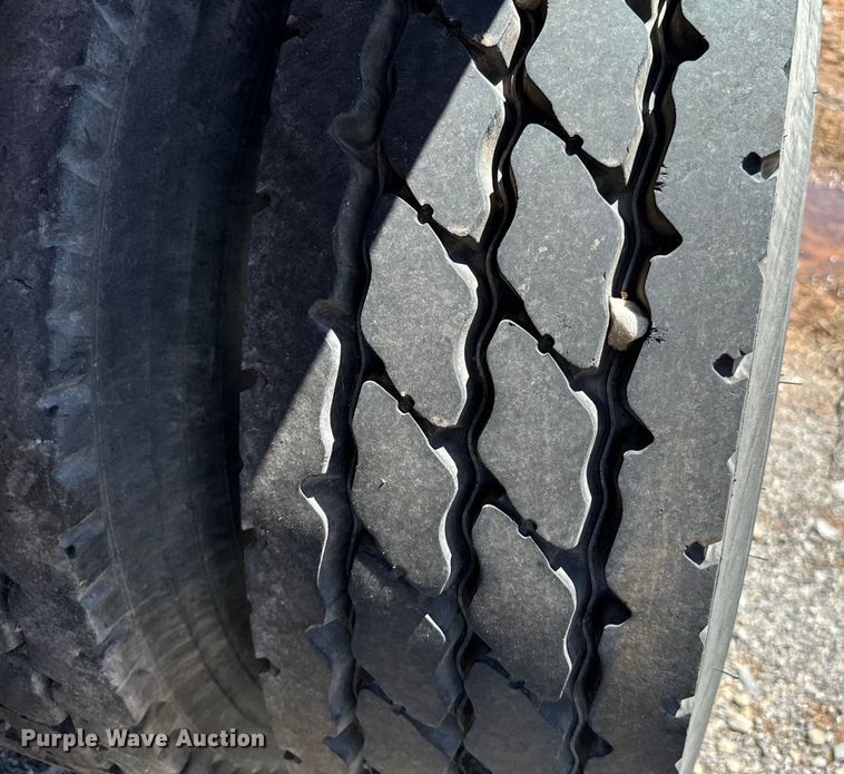 image for item EJ0549 2011 Mertz oilfield trailer