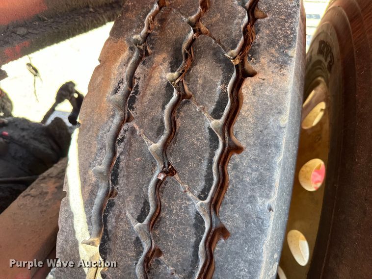 image for item EJ0550 2012 Mertz oilfield trailer