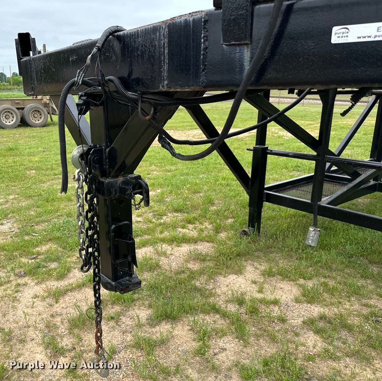 image for item EJ0594 2000 Beatrice Motor Mart Easy Haul car carrier