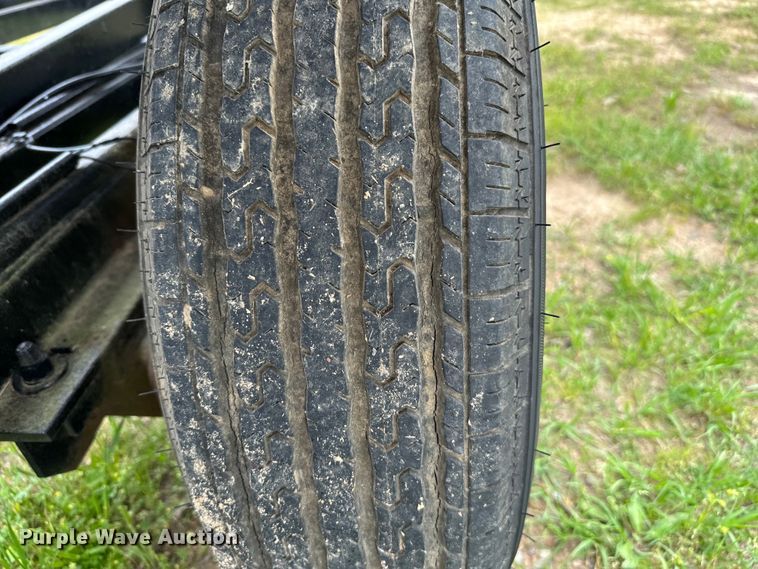 image for item EJ0594 2000 Beatrice Motor Mart Easy Haul car carrier