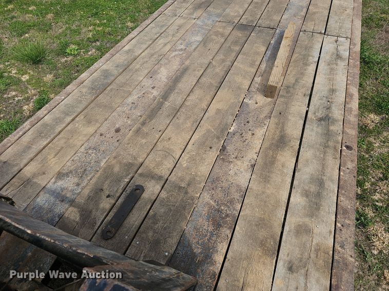 image for item EJ6300 2006 Witzco RG-50 Challenger lowboy equipment trailer