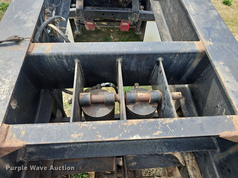 image for item EJ6300 2006 Witzco RG-50 Challenger lowboy equipment trailer