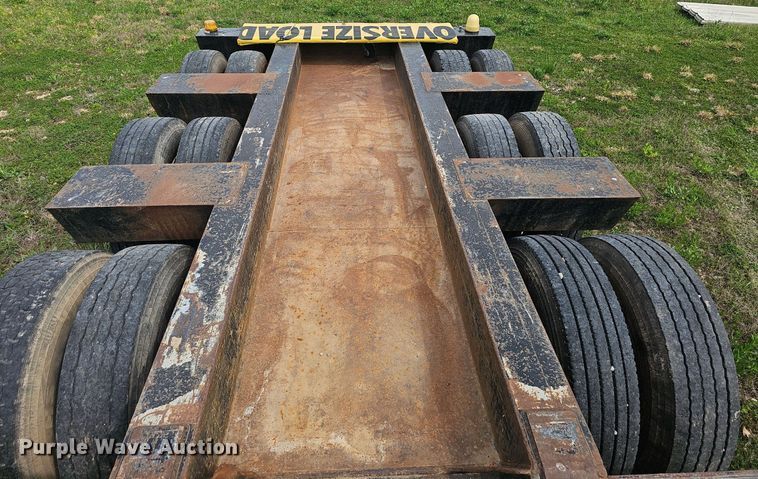 image for item EJ6300 2006 Witzco RG-50 Challenger lowboy equipment trailer