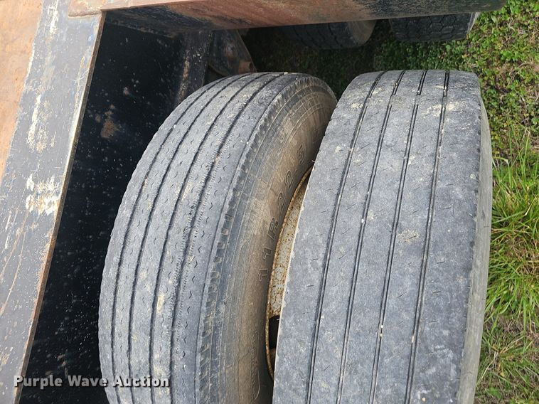 image for item EJ6300 2006 Witzco RG-50 Challenger lowboy equipment trailer