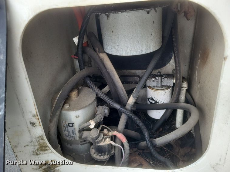 image for item EJ7915 2013 Ford F550 Super Duty XL bucket truck