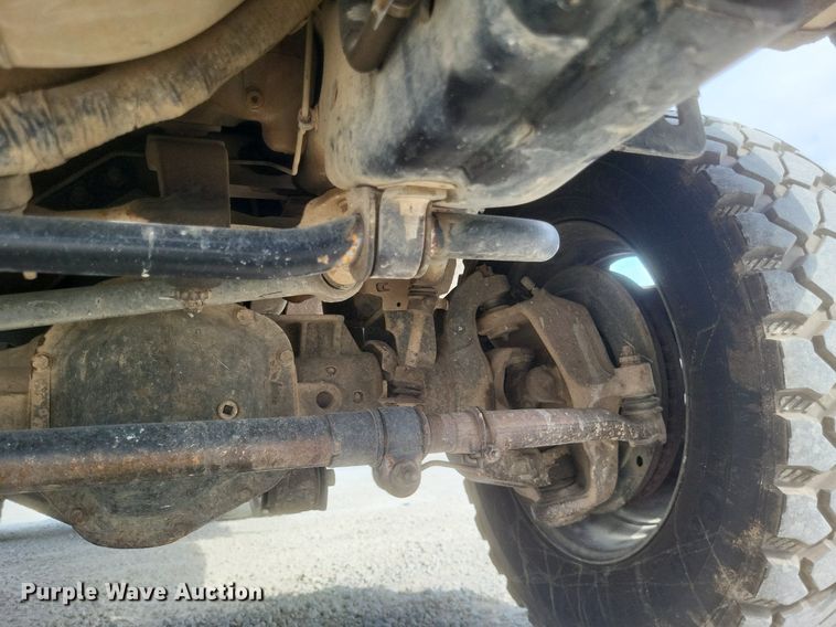 image for item EJ7915 2013 Ford F550 Super Duty XL bucket truck