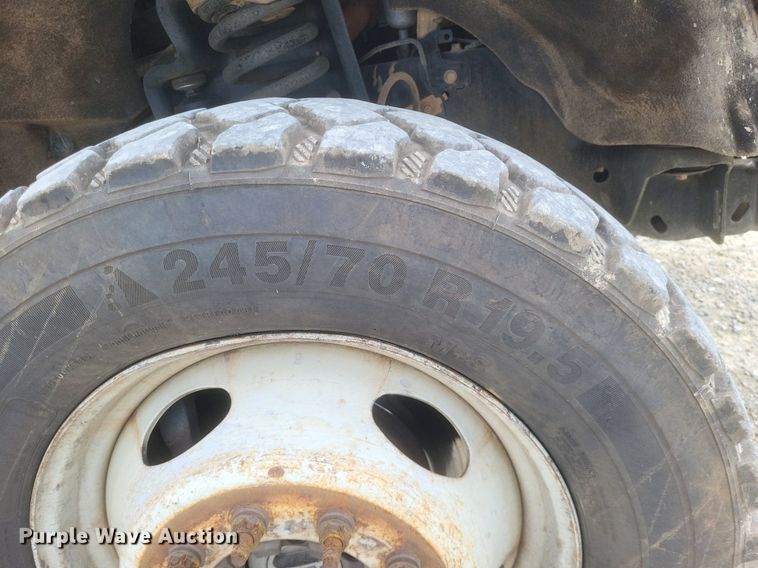 image for item EJ7915 2013 Ford F550 Super Duty XL bucket truck