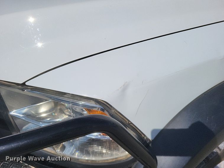 image for item EJ7916 2016 Dodge Ram 5500HD  bucket truck