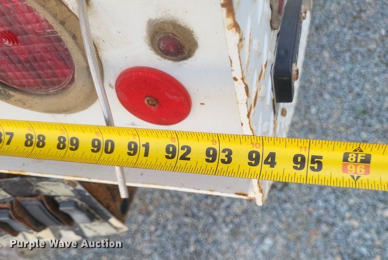 image for item EJ7916 2016 Dodge Ram 5500HD  bucket truck