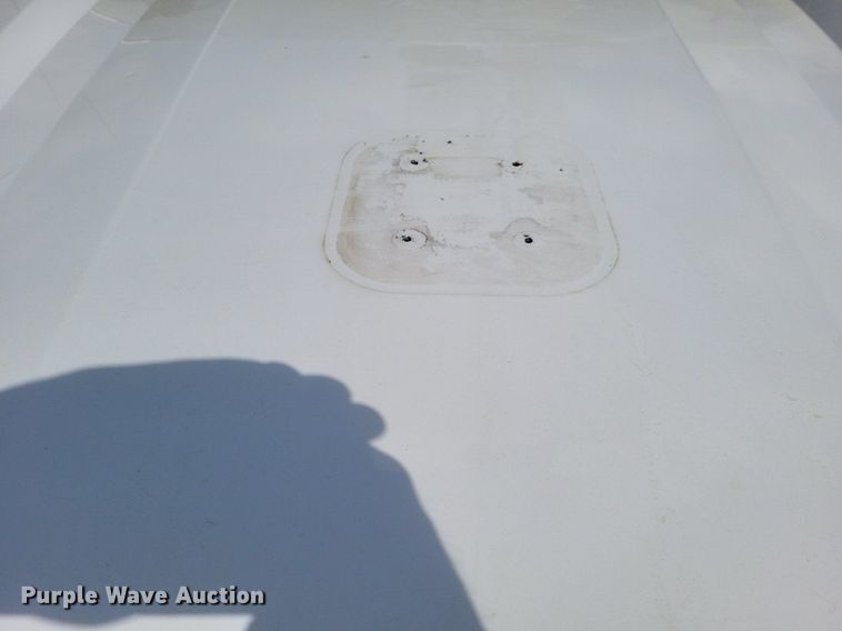 image for item EJ7918 2017 Ford F550 Super Duty XL bucket truck