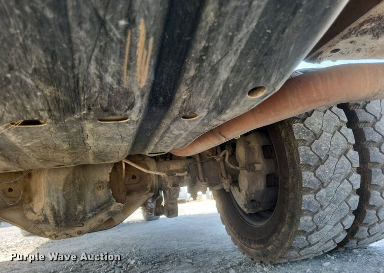 image for item EJ7918 2017 Ford F550 Super Duty XL bucket truck