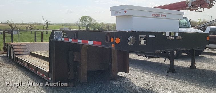 image for item EJ7919 2008 Atoka 18-DDE-35-2 double drop deck equipment trailer