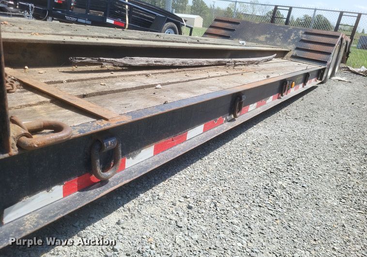 image for item EJ7919 2008 Atoka 18-DDE-35-2 double drop deck equipment trailer