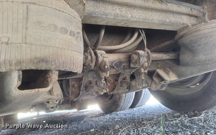 image for item EJ7919 2008 Atoka 18-DDE-35-2 double drop deck equipment trailer