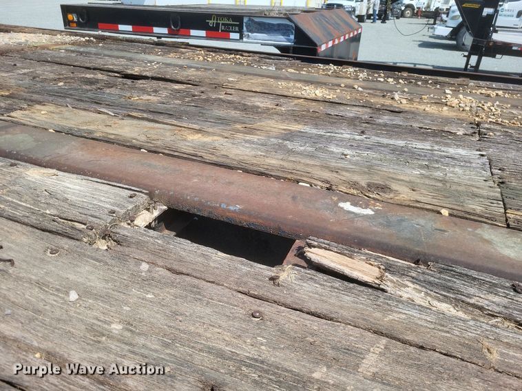 image for item EJ7920 1985 Utility Trailer flatbed trailer