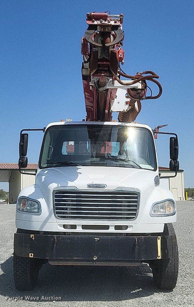 image for item EJ7921 2012 Freightliner Business Class M2 digger derrick truck