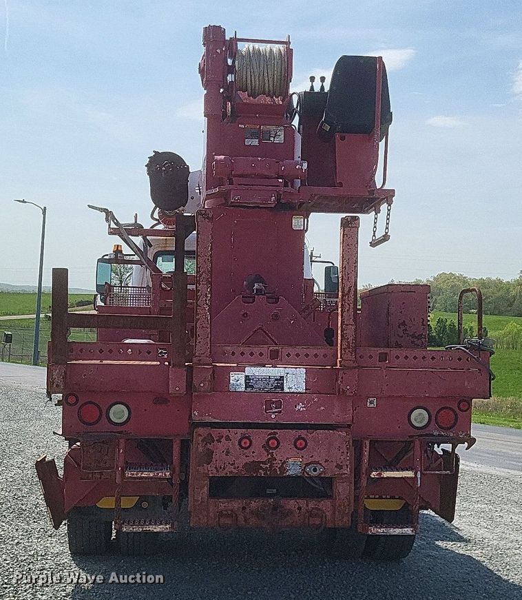 image for item EJ7921 2012 Freightliner Business Class M2 digger derrick truck