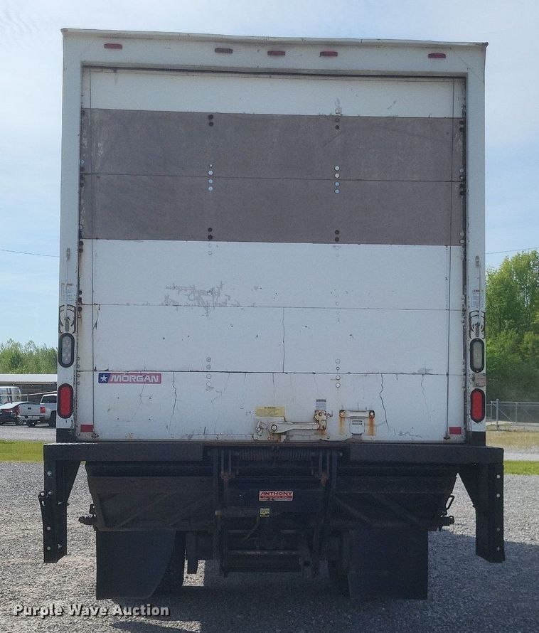 image for item EJ7948 2012 Freightliner  Business Class M2 box truck