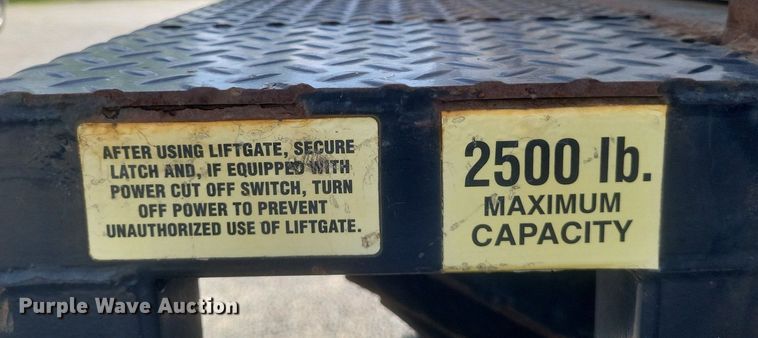 image for item EJ7948 2012 Freightliner  Business Class M2 box truck