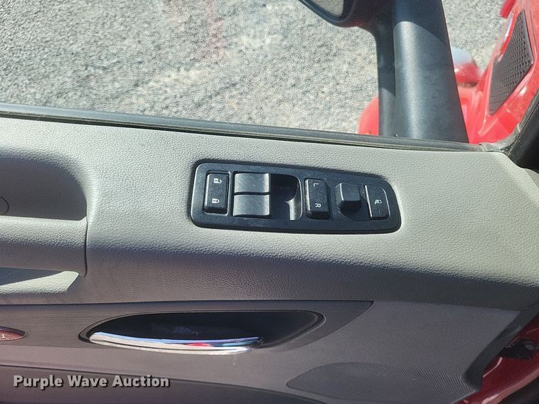 image for item EJ7949 2019 Peterbilt  567 semi truck