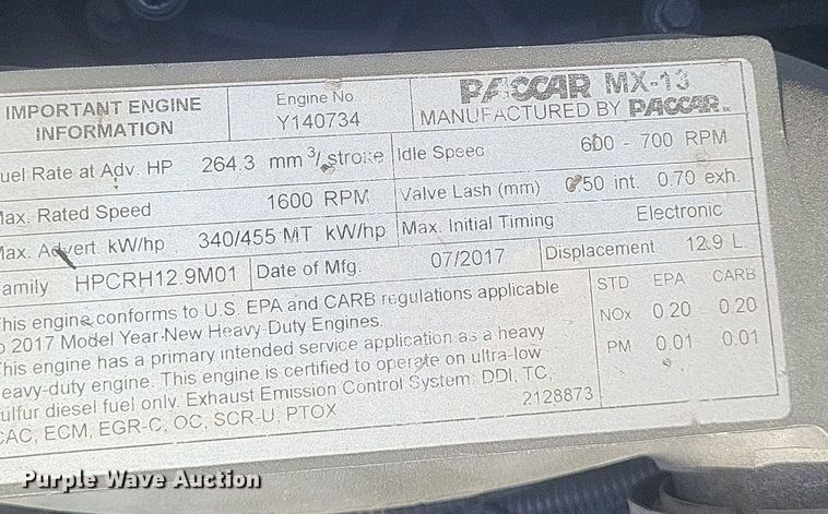 image for item EJ7949 2019 Peterbilt  567 semi truck