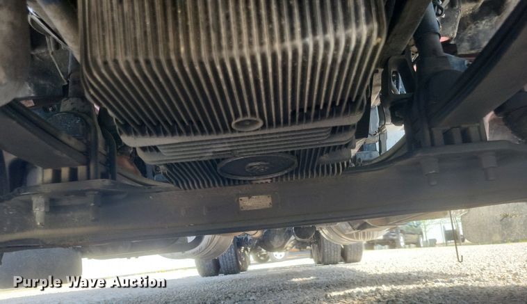 image for item EJ7949 2019 Peterbilt  567 semi truck