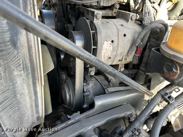 image for item EK4459 2016 Peterbilt 587 semi truck