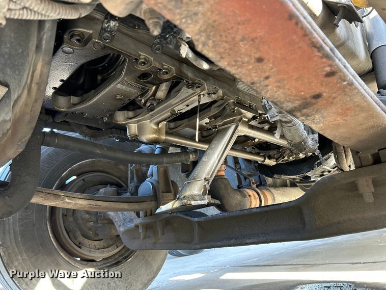 image for item EK4459 2016 Peterbilt 587 semi truck