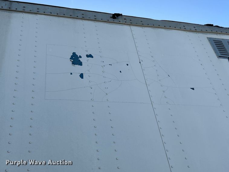 image for item EK4460 2001 Wabash dry van trailer