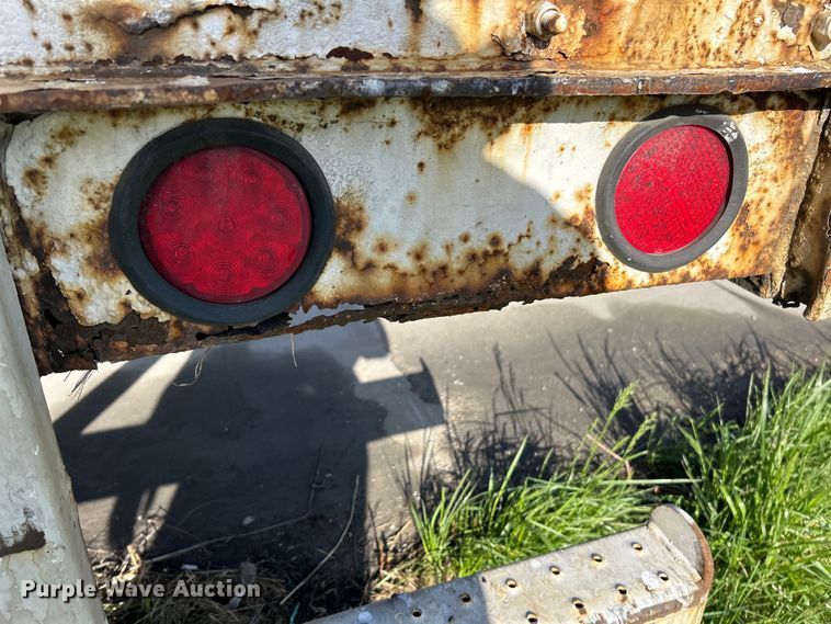 image for item EK4460 2001 Wabash dry van trailer